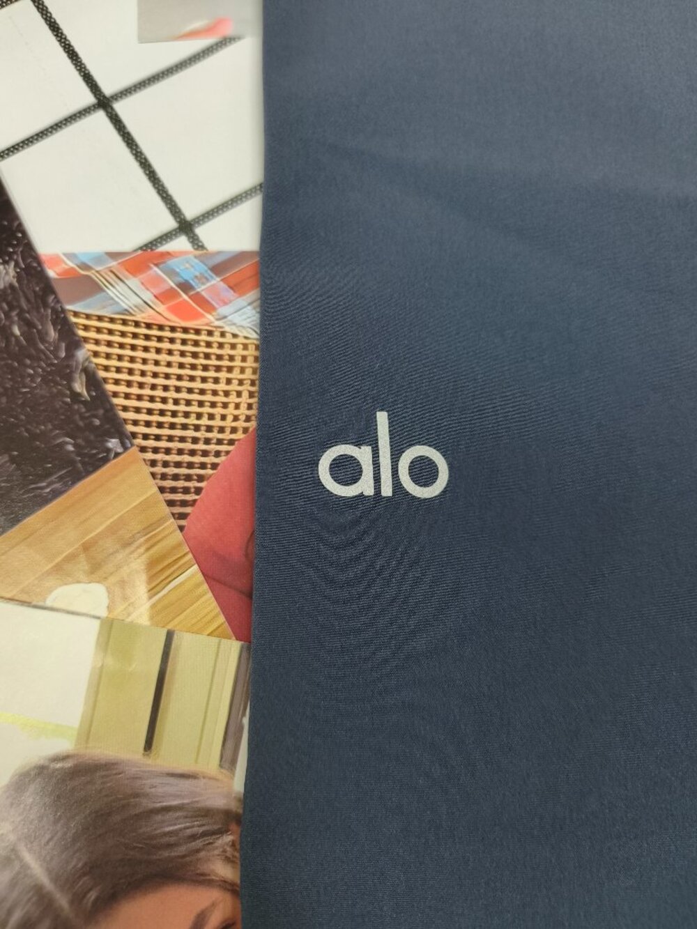 Alo Yoga Daily Commute Casual Navy Blue Pants New With Tags Regular 30" Inseam🥰 - Picture 6 of 8